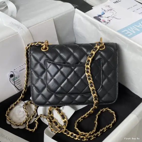 First Bag Ru FLAP MINI CHANEL BAG 0707